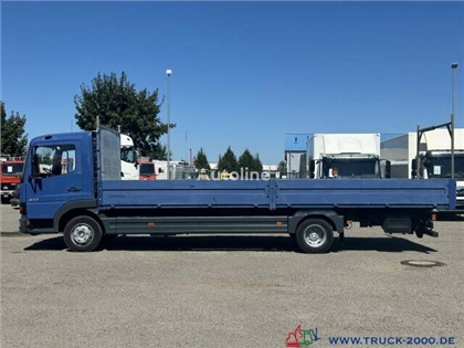 Mercedes Atego Ciężarówka burtowa Mercedes-Benz Atego 817