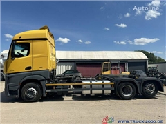 Mercedes Actros Ciężarówka podwozie Mercedes-Benz Actros 2542