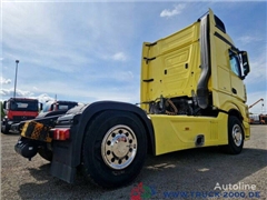 Mercedes Actros Ciągnik siodłowy Mercedes-Benz Actros 1843