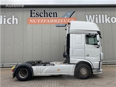 DAF XF Ciągnik siodłowy DAF XF 530