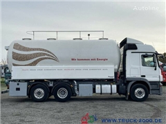 Mercedes Actros Ciężarówka do przewozu paliw Mercedes-Benz Actros 2544