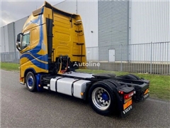 Volvo FH13 Ciągnik siodłowy Volvo FH 13.460 "low deck" trekker, met volume oplegger Krone 102 cub