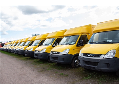 Iveco Daily 35 S11 AUTOMATIK KAMERA MAXI Regale DURCHGAN