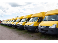 Iveco Daily 35 S11 AUTOMATIK KAMERA MAXI Regale DURCHGAN