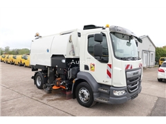 Zamiatarka DAF LF 230 S6400