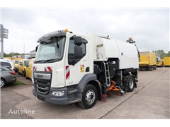 Zamiatarka DAF LF 230 S6400