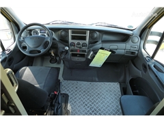 Iveco Daily 35 S11 AUTOMATIK KAMERA MAXI Regale LUFT DUR