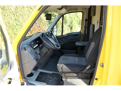 Iveco Daily 35 S11 C30C AUTOMATIK KAMERA Regale LUFT D