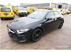 Hatchback Mercedes-Benz A 200 d Business Leder Nav