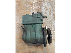 VOLVO COMPRESSOR 21172036