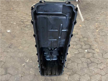 VOLVO OIL SUMP 	20720870