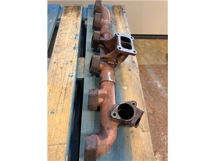 VOLVO MANIFOLD 21767050