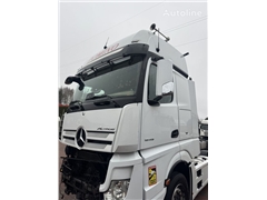 Kabina Mercedes-Benz ACTROS MP 4 GIGA SPACE 2017R