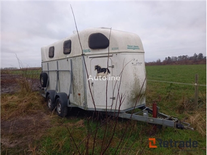 Sprzedam przyczepę do przewozu koni Cheval Liberté