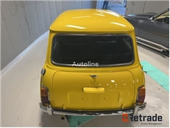 Sprzedam hatchback Mini AUSTIN MINI 1000 poprzez a