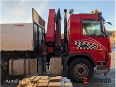 Volvo FM Sprzedam ciągnik siodłowy Volvo FM440 8X4 Kran med tippflak poprzez aukcję