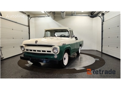 Sprzedam pick-up Ford F-100 poprzez aukcję