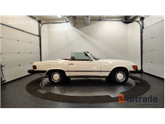 Sprzedam kabriolet Mercedes-Benz SL450 poprzez auk