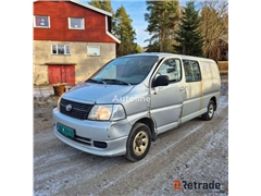 Sprzedam kombi minibus Toyota Hiace poprzez aukcję