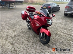 Sprzedam motor Honda CBR XX 1100 super Black Bird
