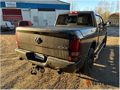 Sprzedam pick-up Dodge RAM 1500 Crew Cab 5.7 V8 HE