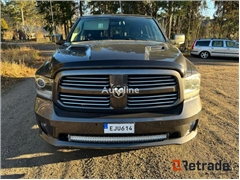 Sprzedam pick-up Dodge RAM 1500 Crew Cab 5.7 V8 HE