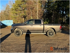 Sprzedam pick-up Dodge RAM 1500 Crew Cab 5.7 V8 HE