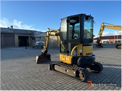 Sprzedam minikoparka Komatsu PC22MR-3 poprzez aukc