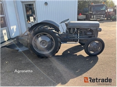 Sprzedam mini traktor Massey Ferguson TEA 20 poprz