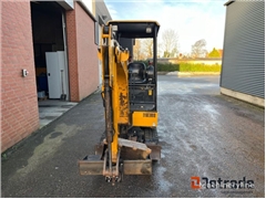 Sprzedam minikoparka JCB 16 C 1 - T3 poprzez aukcj