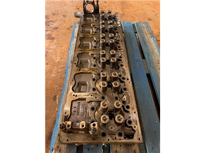 VOLVO CYLINDERHEAD  22784337