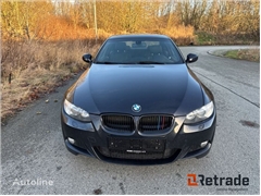 Sprzedam coupé BMW 320 poprzez aukcję