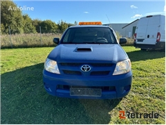 Sprzedam pick-up Toyota Hilux 2,5 D4D ex cab 2Wd p