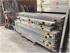 Sprzedam rusztowania Jumbo Layher stillads / Scaff