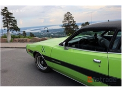 Sprzedam coupé Dodge Charger poprzez aukcję