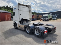 Scania R 620 LA6X2HNB