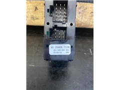 MAN ECU DOOR 81.25806-7108