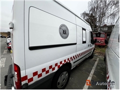 Sprzedam ambulans Ford Transit poprzez aukcję