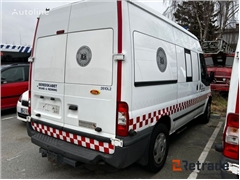 Sprzedam ambulans Ford Transit poprzez aukcję