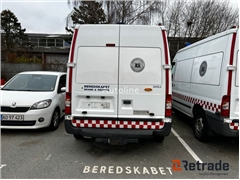 Sprzedam ambulans Ford Transit poprzez aukcję