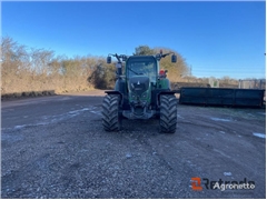 Sprzedam ciągnik kołowy Fendt 716 Vario poprzez au