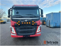 Volvo FM330