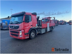 Volvo FM330 4x2