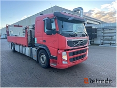 Volvo FM330 4x2