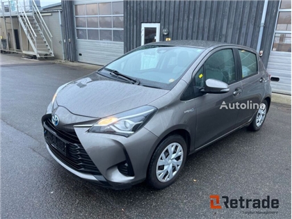 Sprzedam hatchback Toyota Yaris 1.5 Hybrid Aut. E-