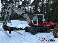 Sprzedam koparki kołowe Takeuchi TB295W poprzez au