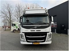 Volvo FM 500 GLOBETROTTER, 6X2