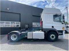 DAF CF 440 SPACECAB ADR