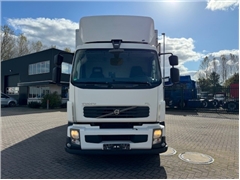 Volvo FL 240 CARRIER EASY COLD, PALFINGER TAILLIFT