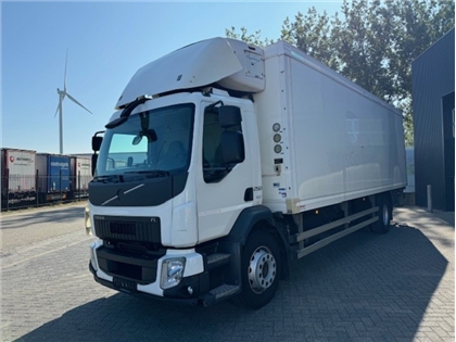 Volvo FL 250 CARRIER EASY COLD, PALFINGER TAILLIFT